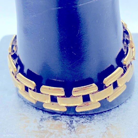 Napier Jewelry - Vintage Gold Tone Signed Napier Flat Chain Link Bracelet Geometric Design Sz 7”